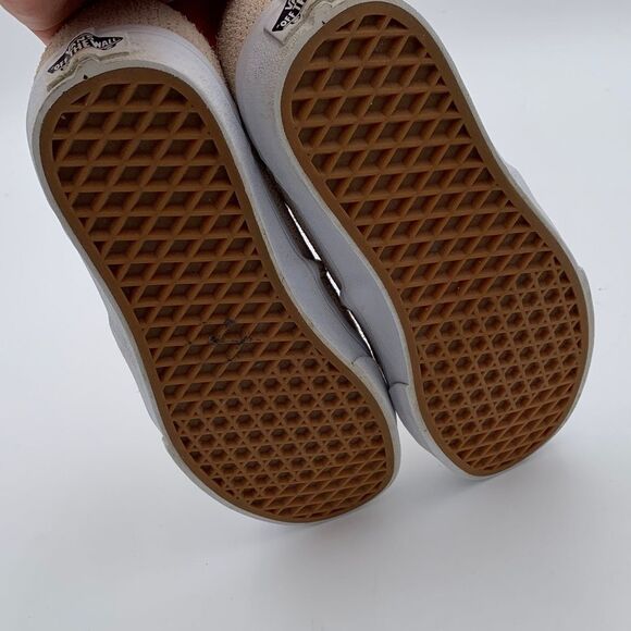 Vans woman’s dusty rose pink Perforated Slip-On Suede leather shoes size 7.5 - Picture 8 of 10